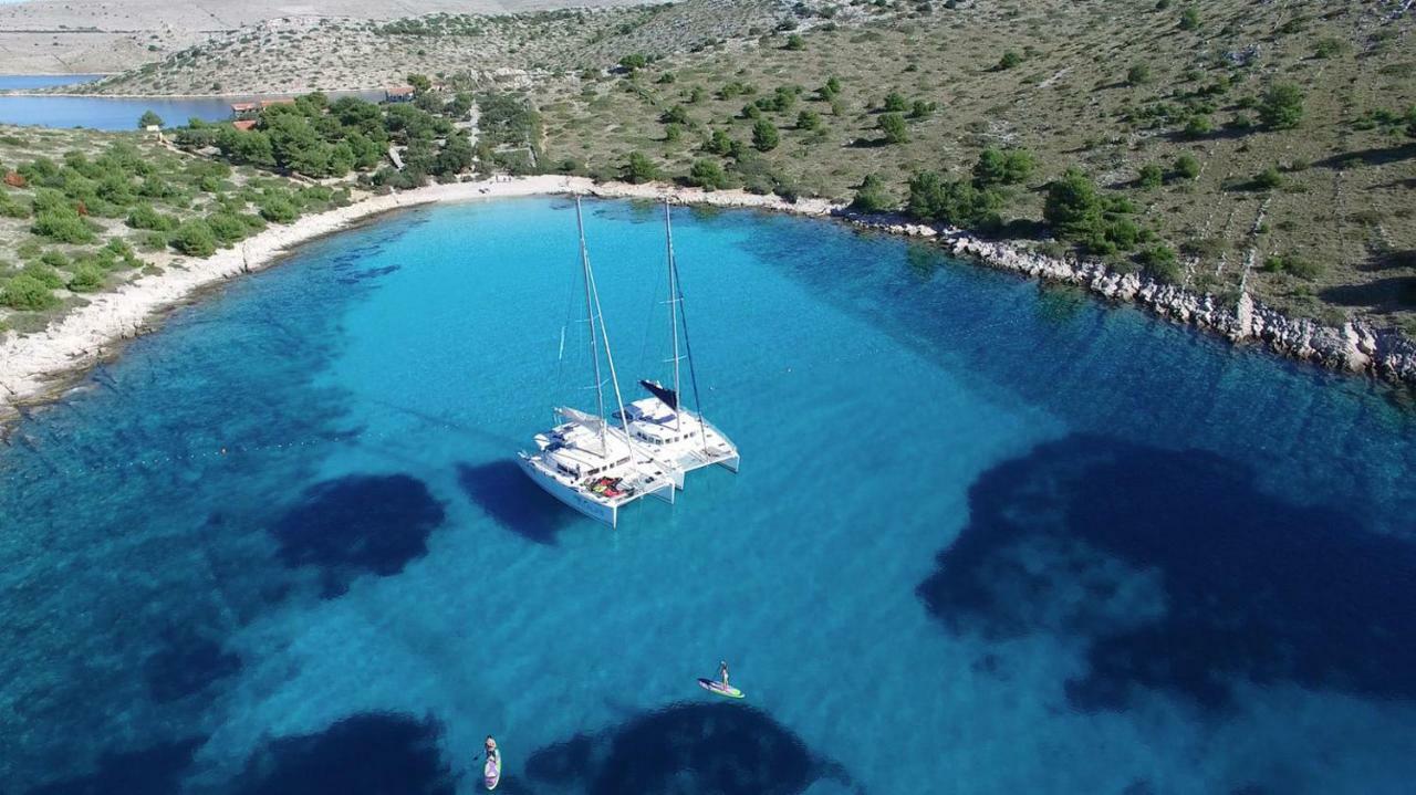 Luxury Catamaran Lagoon 42, Ac & Gn Сплит Экстерьер фото