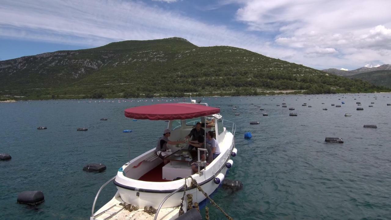 Luxury Catamaran Lagoon 42, Ac & Gn Сплит Экстерьер фото